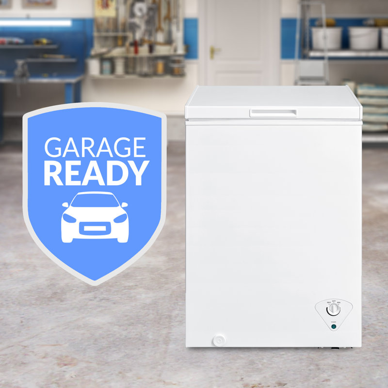 Igloo 3.5 Cubic Feet Garage Ready Chest Freezer with Adjustable